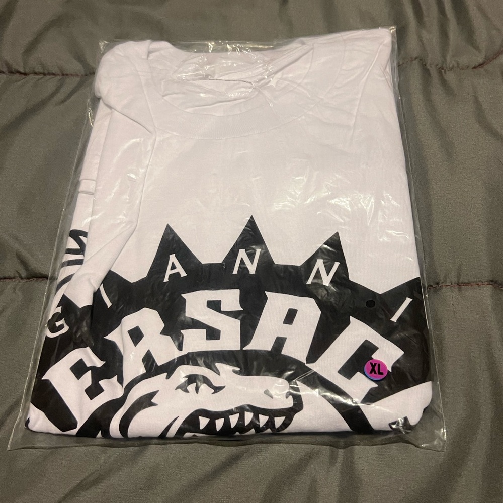 New w/tag. Xl Gianni Versace